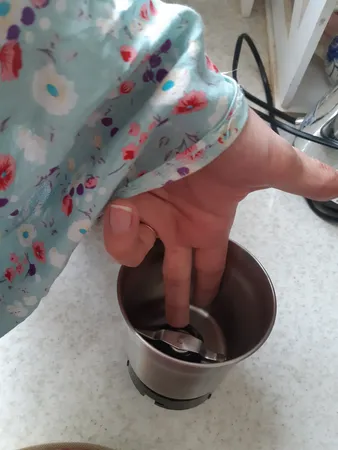 آسیاب قهوه همیلتون مدل GH-108