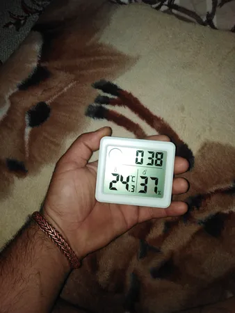 ساعت رومیزی دیجیتال مدل SR03