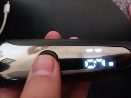 ماشین اصلاح موی صورت وی جی ار مدل 059