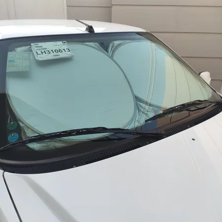 آفتاب گیر شیشه خودرو مدل GLSS