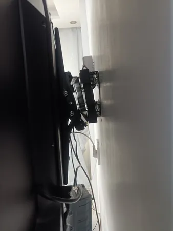 پایه دیواری تلویزیون ایکس ویژن مدل ZB55 مناسب برای تلویزیون های 37 تا 60 اینچ