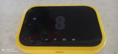 مودم 4.5G قابل حمل الکاتل مدل EE70