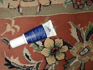 تجریه خرید کرم دور چشم هالوکسیل مدیلن حجم 15 میلی لیتر