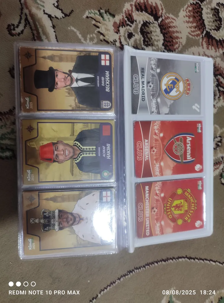 آلبوم کارت فوتبالی کیمدی مدل رئال مادرید