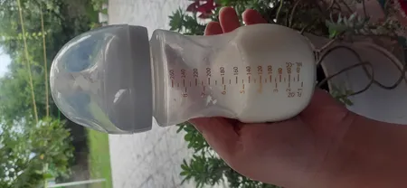 شیشه شیر یومامی مدل دهانه عریض پروپیلن گنجایش 260 میلی لیتر