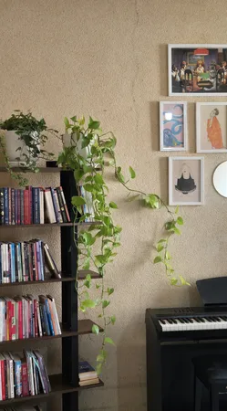 کتابخانه شش طبقه مدل ایستا