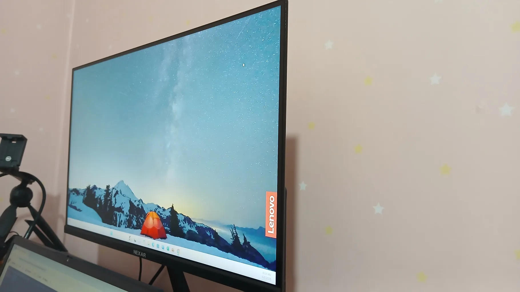 مانیتور نکسار مدل NDM-22VN سایز 22 اینچ