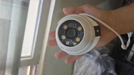 دوربین مداربسته آی کیو مدل Full-Color کد Ai-v35