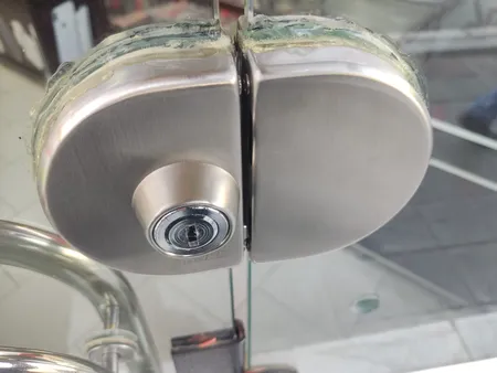 قفل درب شیشه ای اسپید کد 2020