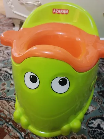 توالت فرنگی کودک آذران مدل قورباغه