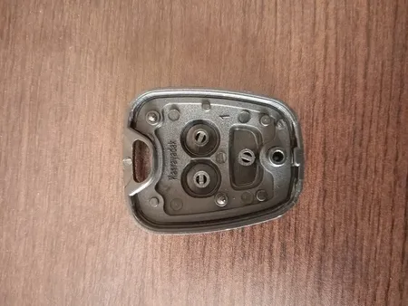 قاب ریموت سوییچ خودرو کروز پلاس مدل سه دکمه مناسب برای دنا