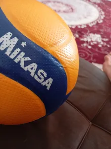 تجریه خرید توپ والیبال مدل V200W