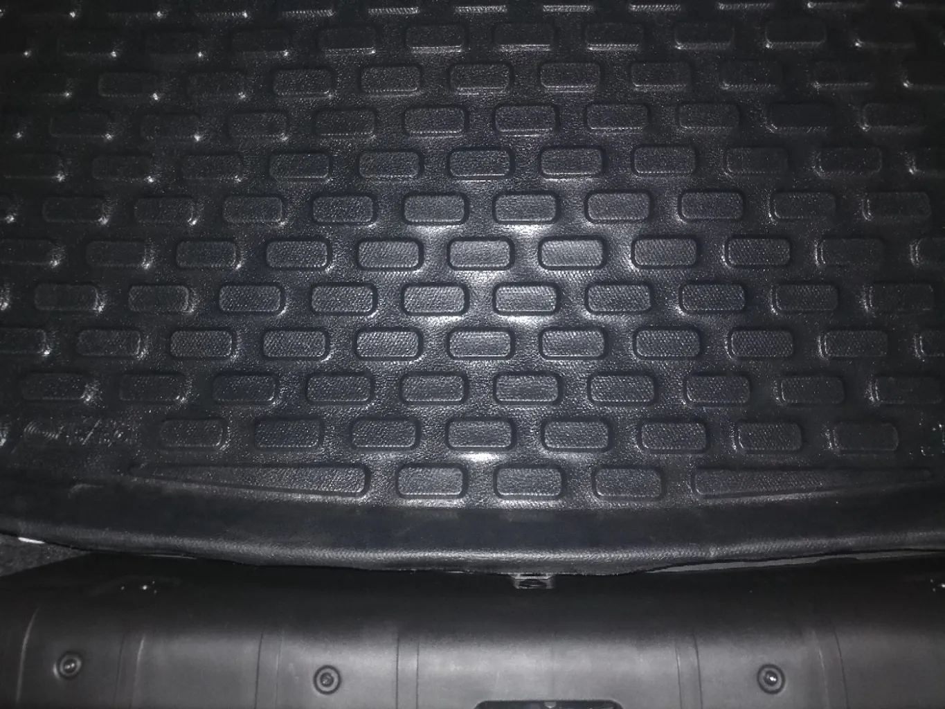 کفپوش سه بعدی صندوق خودرو بابل کارپت کد pooolilack مناسب برای رانا