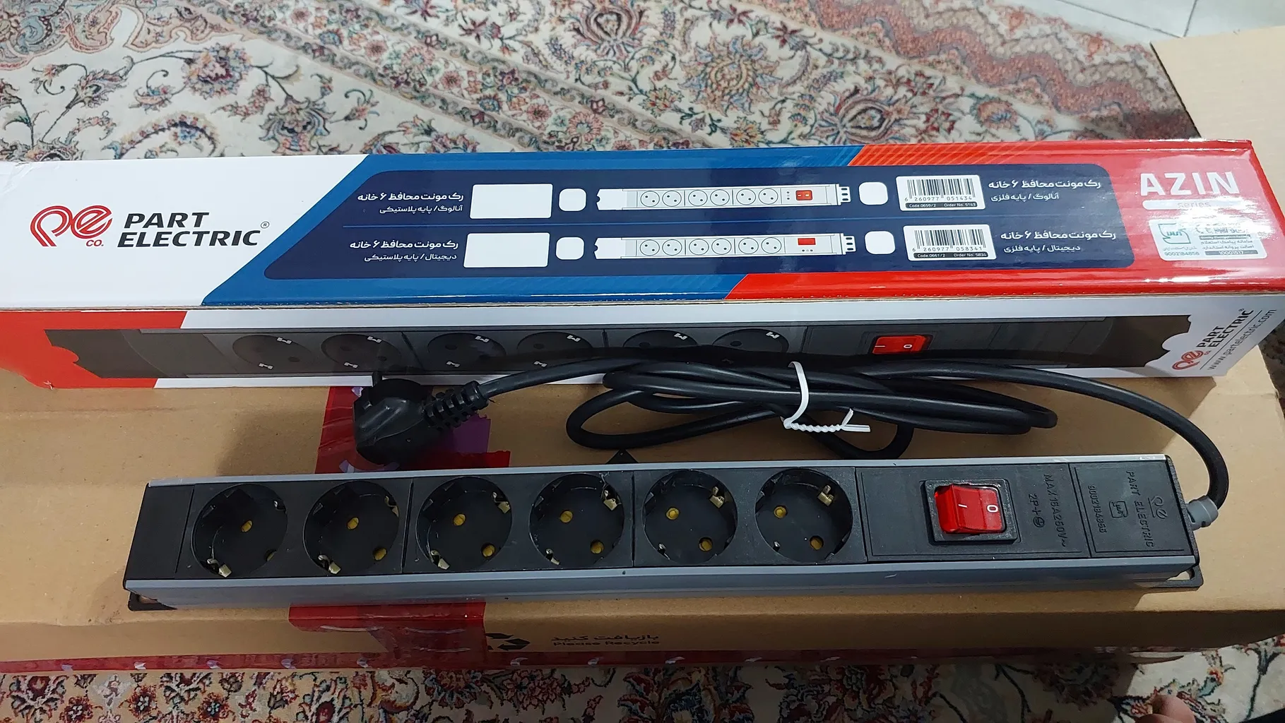 محافظ ولتاژ پارت الکتریک مدل PE5143