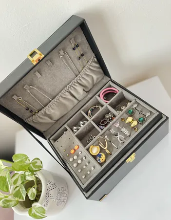 جعبه جواهرات مدل رامش کد 02