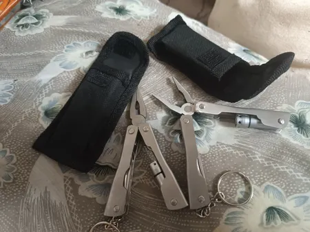 انبر دست و ابزار چندکاره سفری مدل Royal