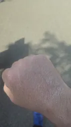 کرم ضدآفتاب بی‌رنگ مای SPF60 مدل Extreme Protection، مناسب پوست‌های نرمال تا خشک، حجم 50 میلی‌لیتر