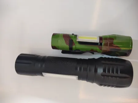 چراغ قوه مدل P.O.L 50000W