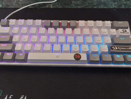 کیبورد گیمینگ ردراگون مدل K617 FIZZ، سوییچ مکانیکال قرمز، Tenkeyless، نورپردازی RGB