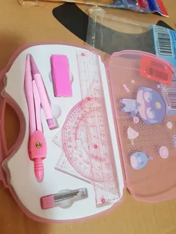 ست لوازم تحریر 7 تکه آئوسدو مدل AS-8010 PG