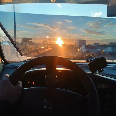 آفتابگیر شیشه جلو خودرو قطعه سازان کبیر مدل AFT-ALLJIV-10307