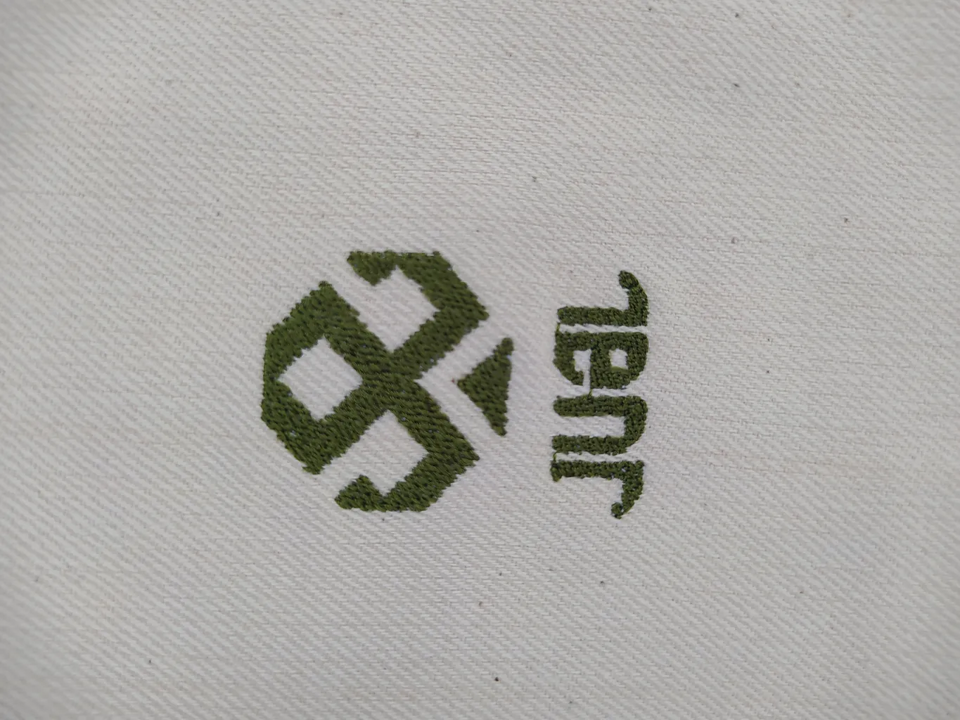 ساک دستی جوآل مدل بارجامه