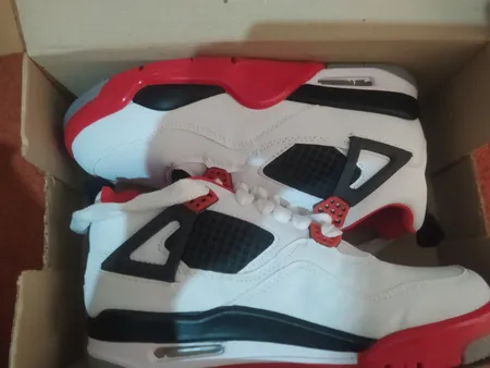 کفش بسکتبال مدل Retro 4