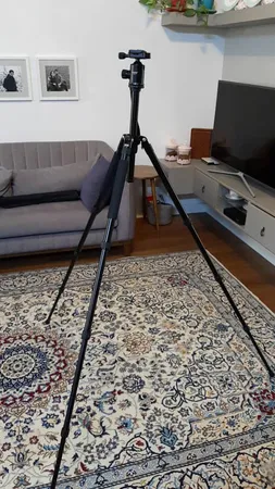 سه پایه دوربین زومی مدل Z818