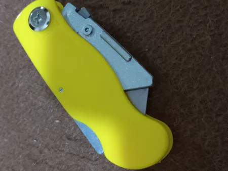 کاتر تاشو مدل Hc