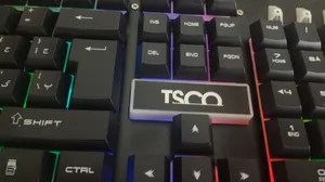 تجریه خرید کیبورد گیمینگ تسکو مدل TK 8021L با حروف فارسی، سوییچ ممبران، Full-Size، نورپردازی RGB LED