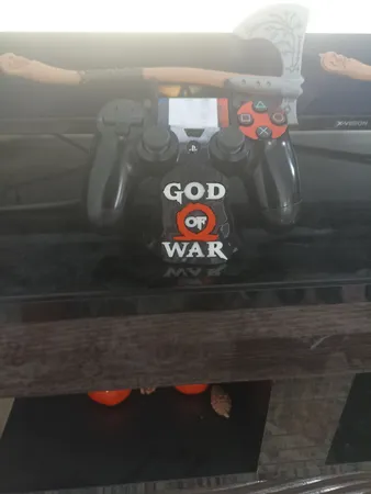 استند دسته پلی استیشن ۴ مدل GOW