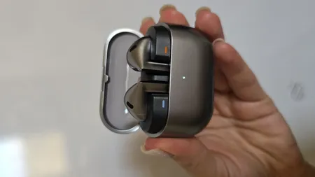 هدفون بلوتوثی سامسونگ مدل Galaxy Buds3