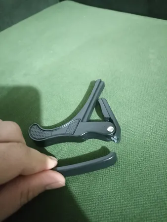 کاپو گیتار مدل 0KG