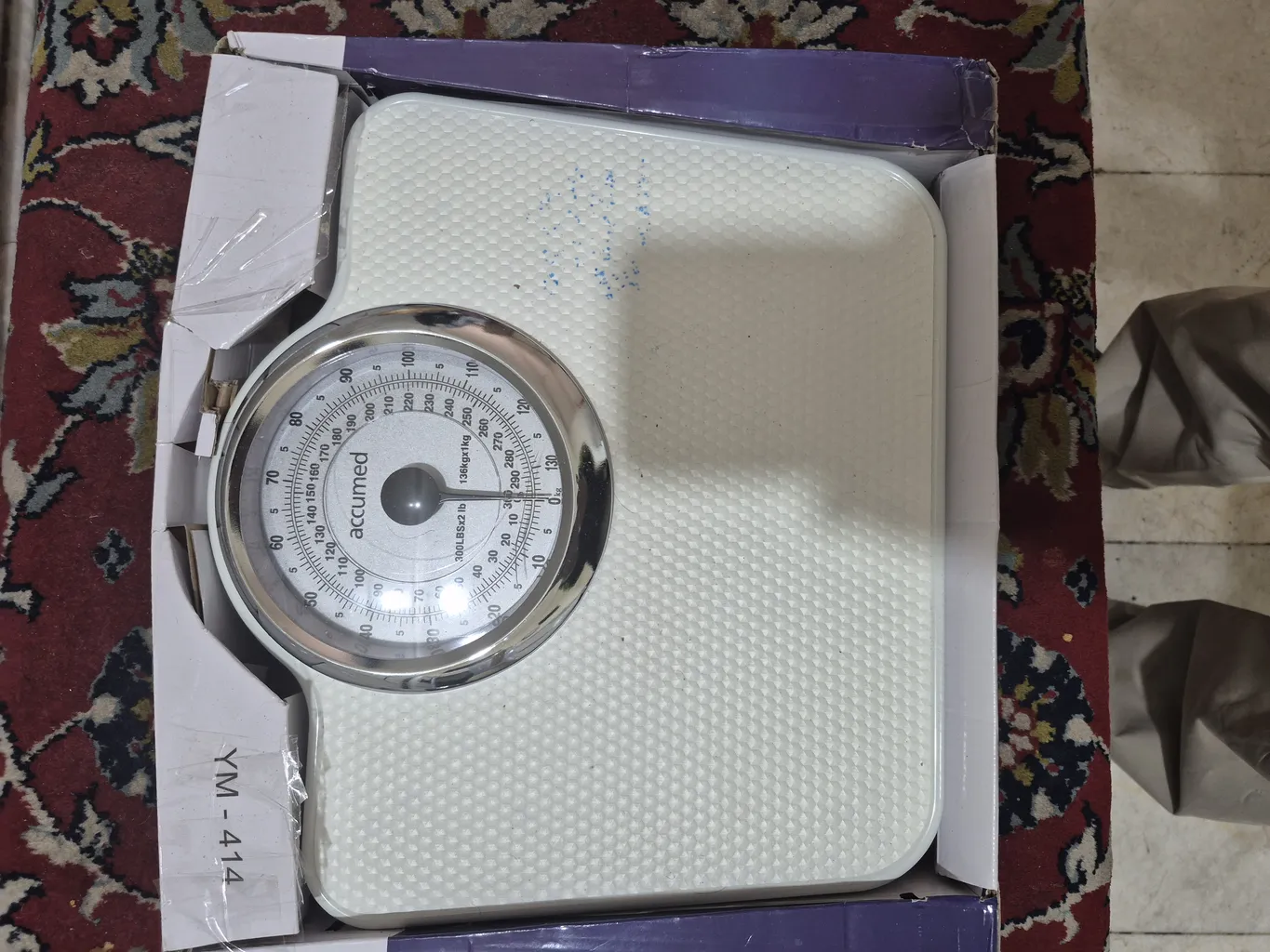 ترازو مکانیکی اکیومد مدل YM414