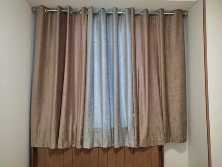 پرده نوین دکور سیلوانا مدل مخمل شانل 1 _ 180 سایز 180 × 140 سانتی متر