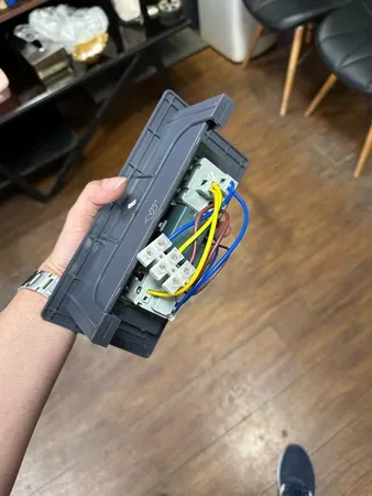 پریز توکار سومو مدل ST-210B