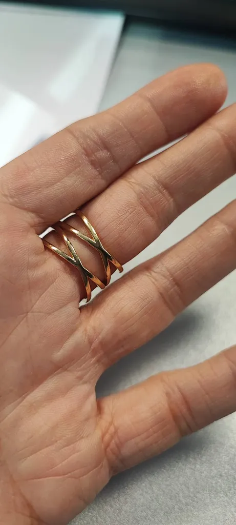 انگشتر طلا 18 عیار زنانه هور گالری مدل Acr570