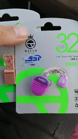 فلش مموری کوئین تک مدل MARVEL ROSE ظرفیت 32 گیگابایت