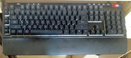 کیبورد گیمینگ ردراگون مدل Shiva K512W، سوییچ ممبران، Full-Size، نورپردازی RGB