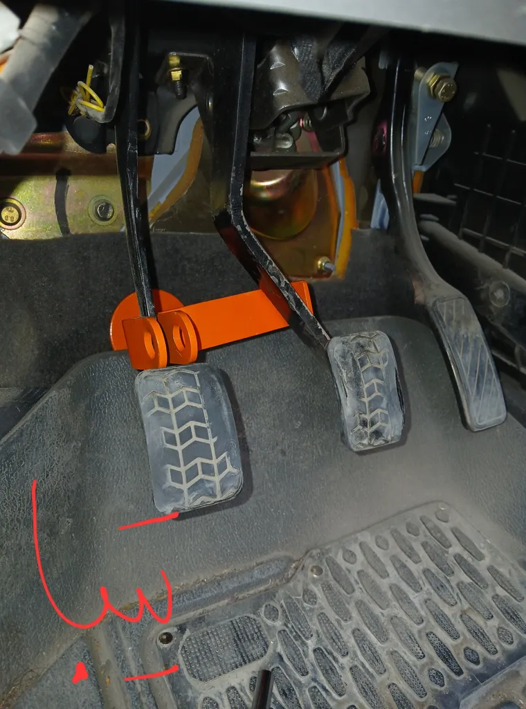 قفل پدال مدل s1 مناسب برای پراید