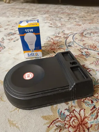 چراغ مطالعه بوستانچی مدل EN-111 همراه با لامپ  ال ای دی 7 وات E27