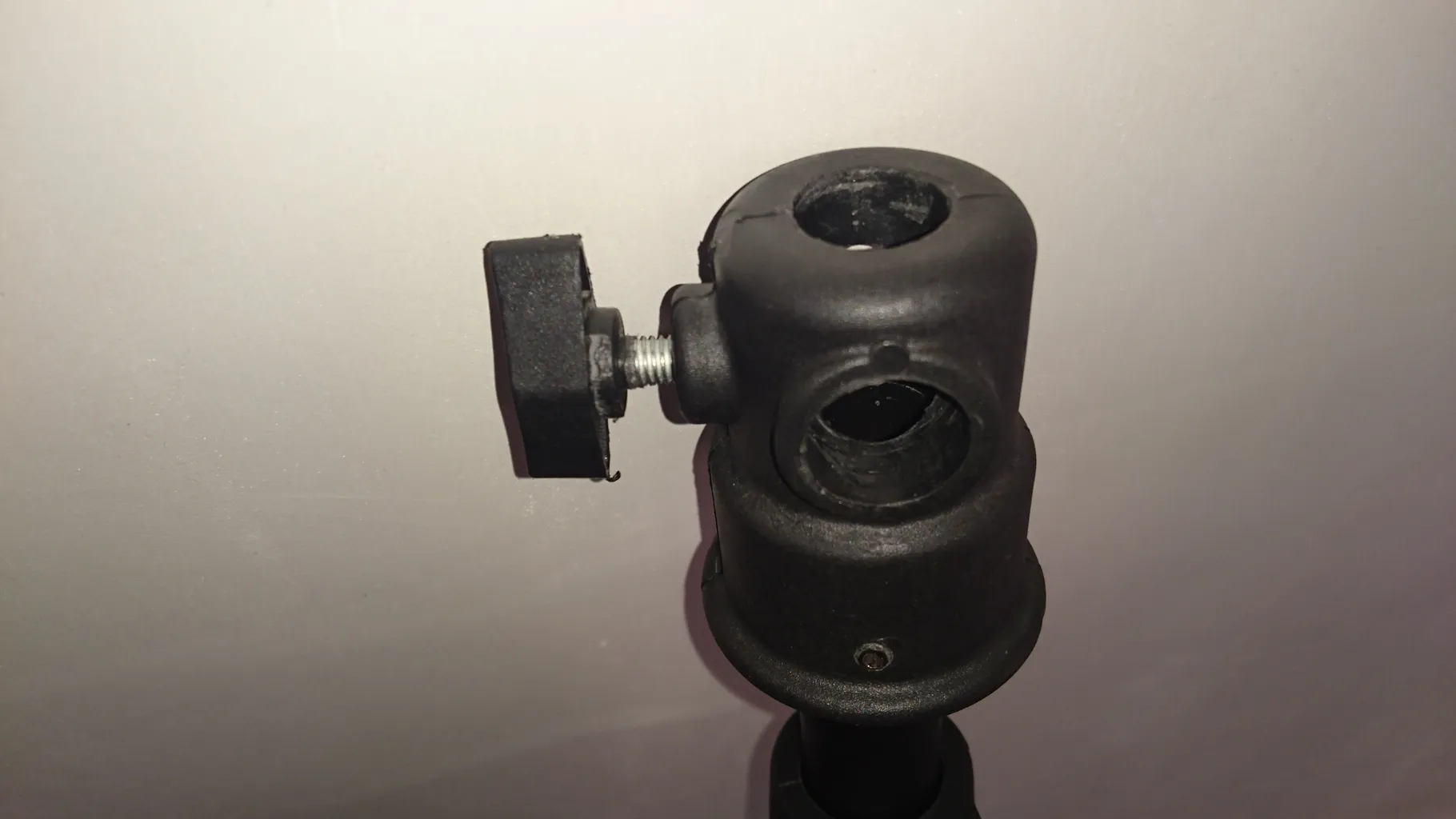 سه پایه نگهدارنده گوشی موبایل زومی مدل Pro Smartphone