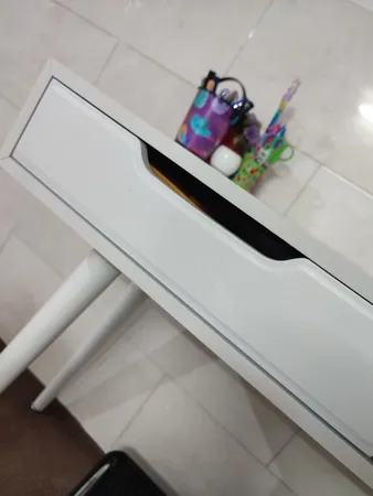 میز تحریر مدل D4