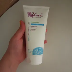 تجریه خرید ژل پاک کننده صورت یونی لد مدل Normal To Combination Skin حجم 200 میلی لیتر
