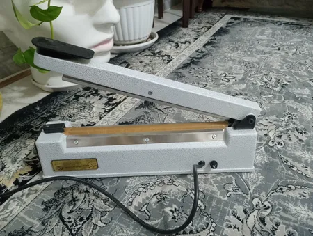 دستگاه دوخت پلاستیک مدل IS-30 Cm