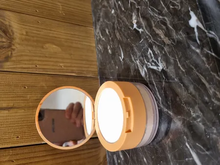 پودر تثبیت کننده آرایش شیگلم مدل Bisque