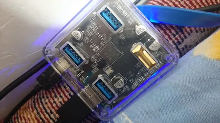 هاب USB 3.0 چهار پورت اوریکو مدل MH4U-U3