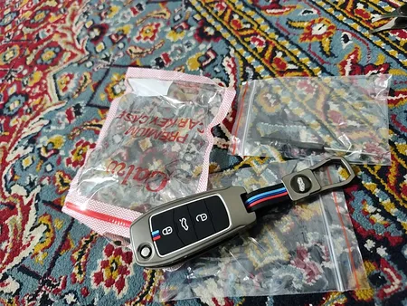 کاور ریموت و سوئیچ خودرو دیاموند شاپینگ مدل DS-SAINAS-metal-logo مناسب برای ساینا کوییک اس