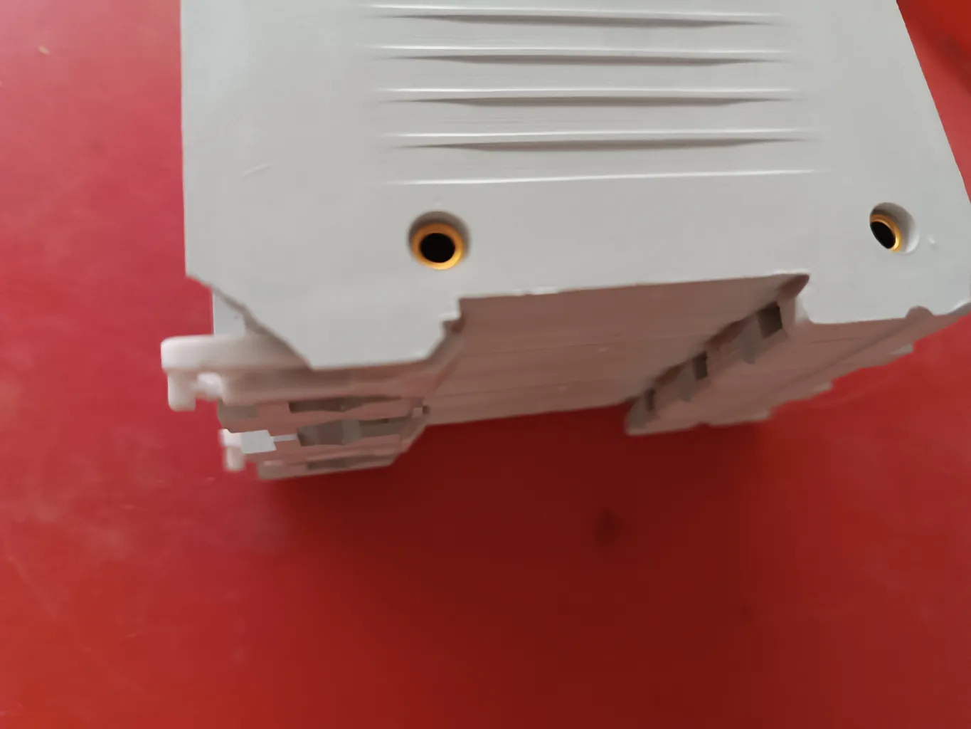 فیوز مینیاتوری سه فاز 16 امپر اسکای الکتریک مدل BKN C16A