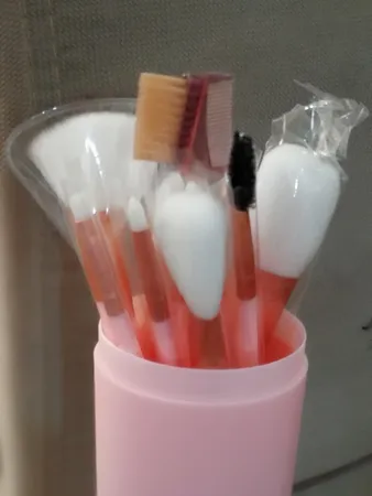 ست برس آرایشی مدل 01 بسته 12 عددی